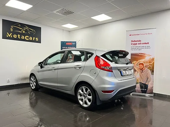 Ford Fiesta 2013 photo 4