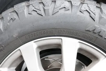 Toyota Land Cruiser 2011 photo 5