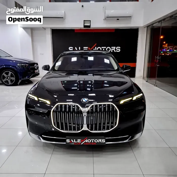 BMW 7 Series 2023 photo 2