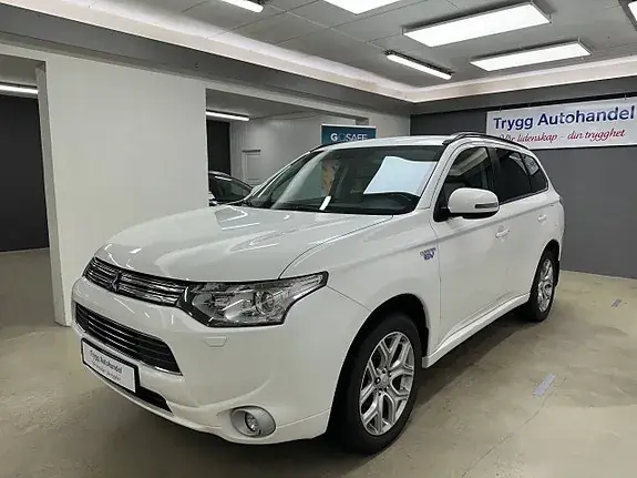 Mitsubishi Outlander 2014 photo 2