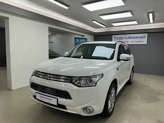 Mitsubishi Outlander 2014 photo 4