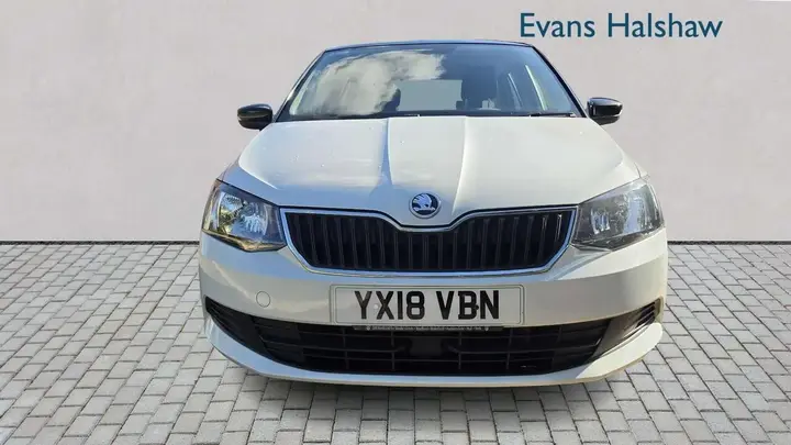 Skoda Fabia 2018 photo 4