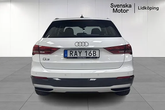 Audi Q3 2024 photo 2
