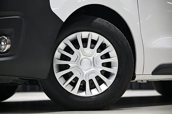 Toyota Proace 2023 photo 2