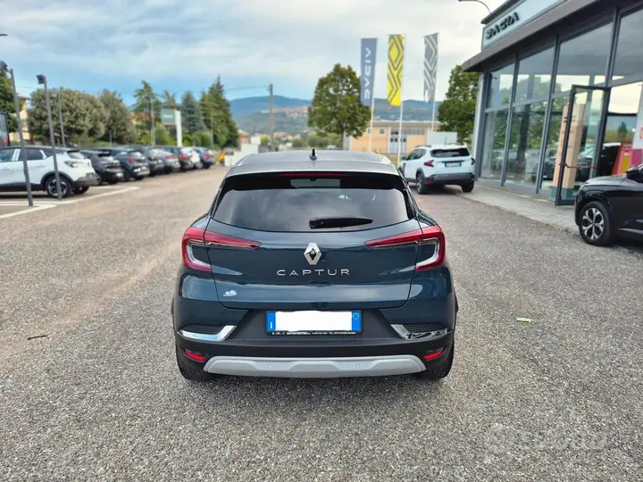 Renault Captur 2023 photo 5