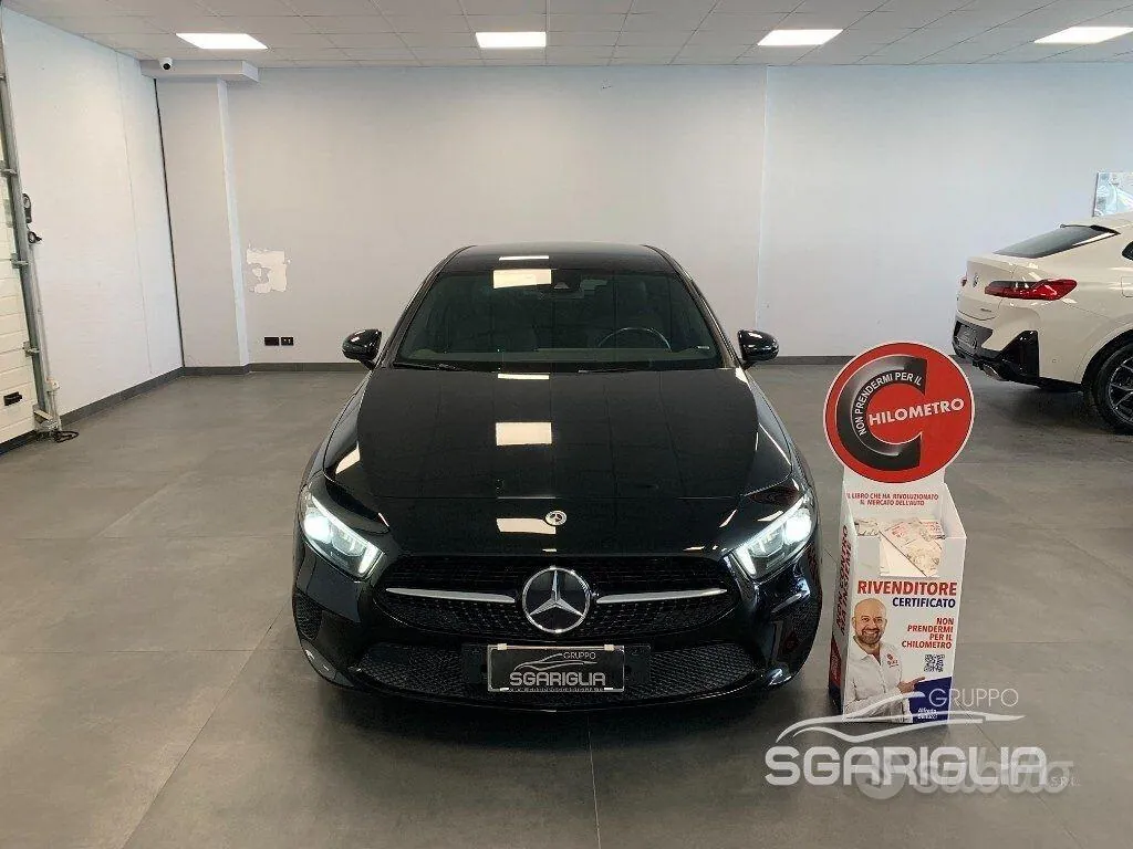 Mercedes-Benz A 180 2021 photo 2