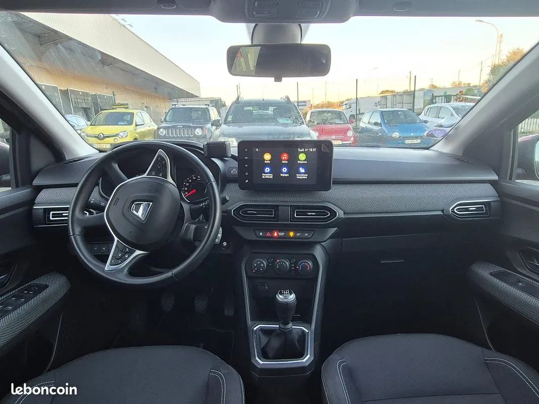 Dacia Sandero 2021 photo 3