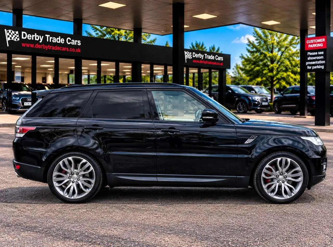 Land Rover Range Rover Sport 2016 photo 2