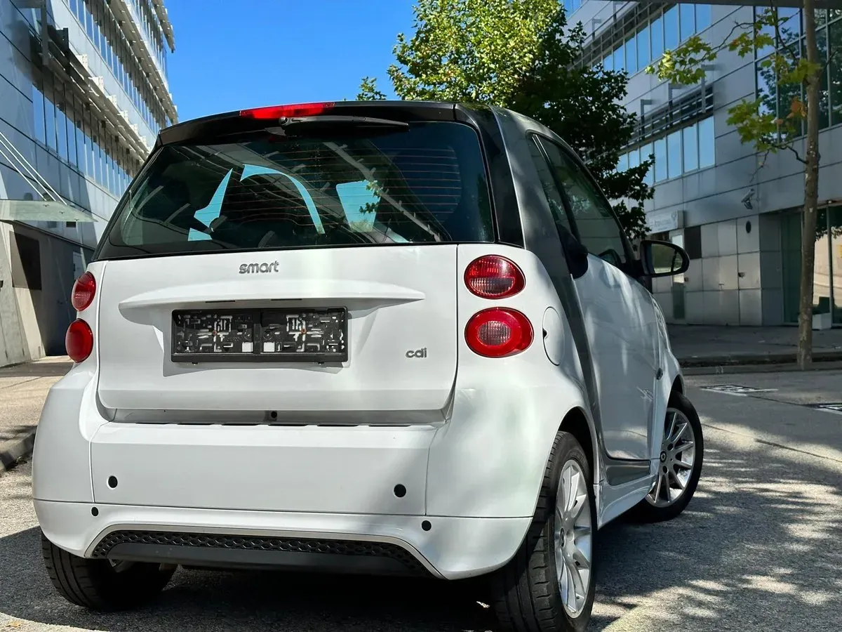 Smart Fortwo 2013 photo 3