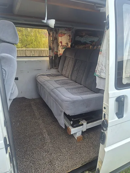 Volkswagen Caravelle 2000 photo 5
