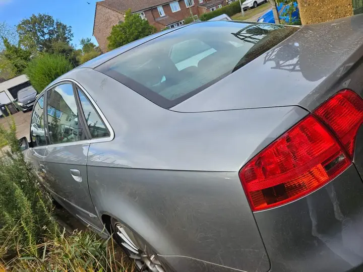 Audi A4 2006 photo 4