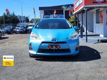 Toyota Aqua 2013 photo 3