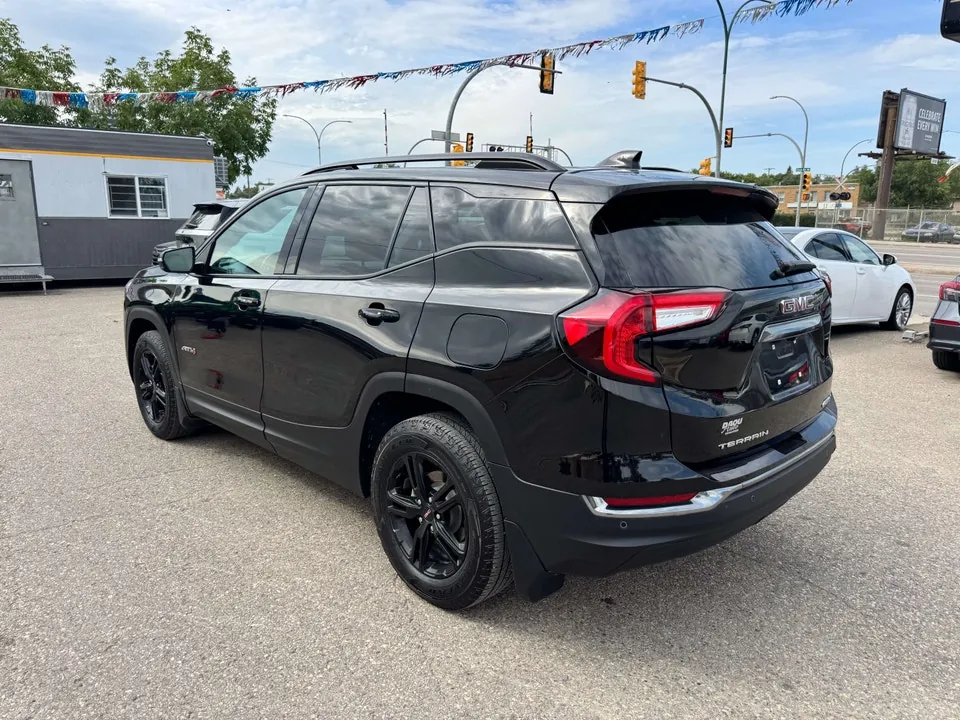 GMC Terrain 2024 photo 3