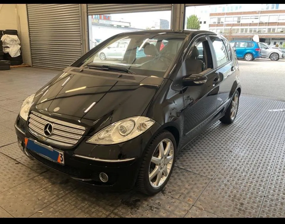 Mercedes-Benz A200 Avantgarde