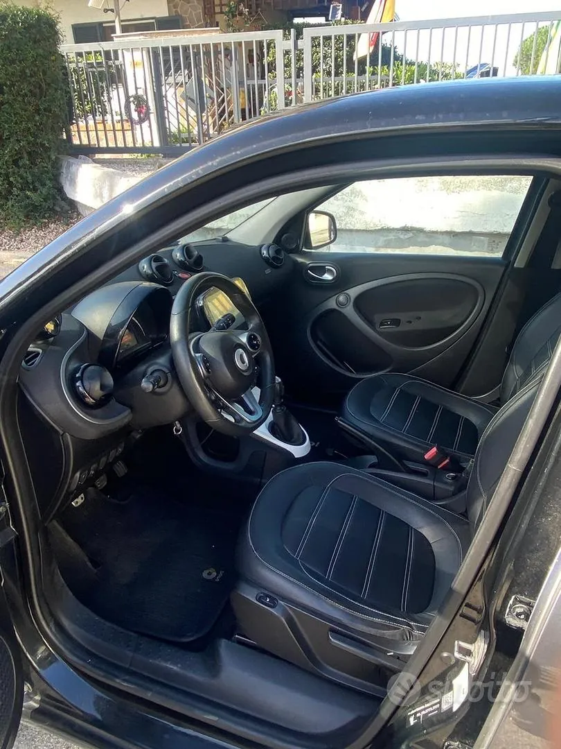 Smart Forfour 2016 photo 4