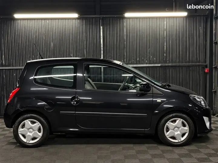 Renault Twingo 2010 photo 5