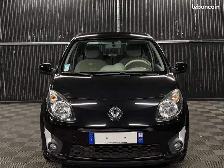 Renault Twingo 2010 photo 2