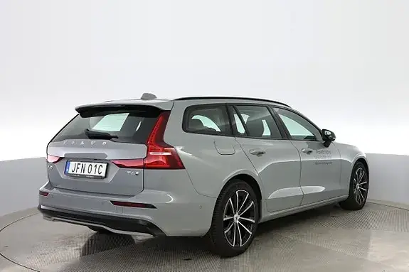 Volvo V60 2027 photo 4