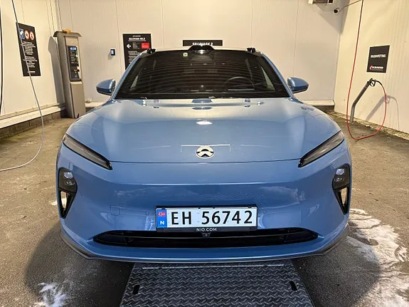 NIO Et5