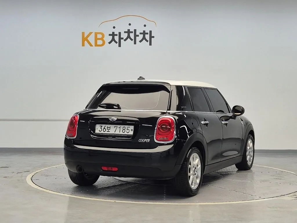 Mini Cooper 2018 photo 3