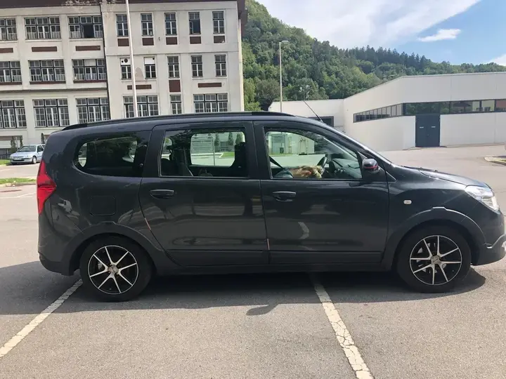 Dacia Lodgy