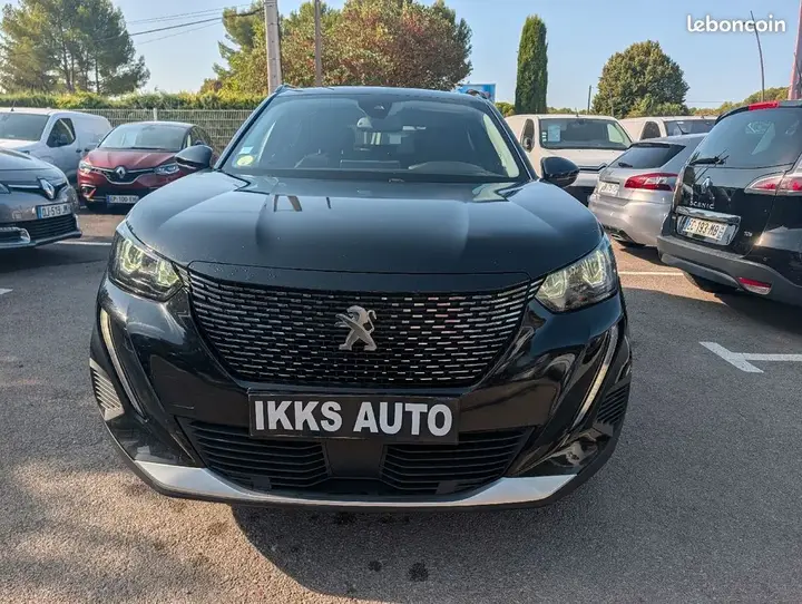 Peugeot 2008 2022 photo 3