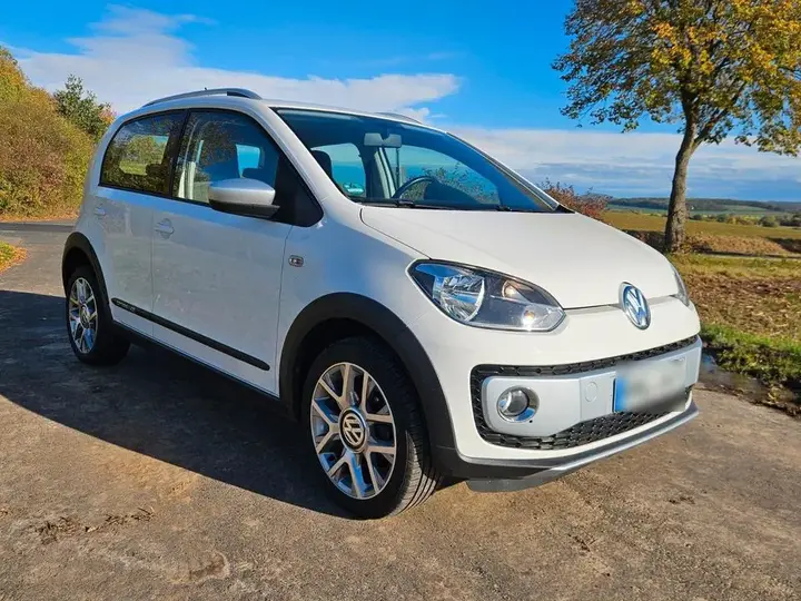 Volkswagen Up