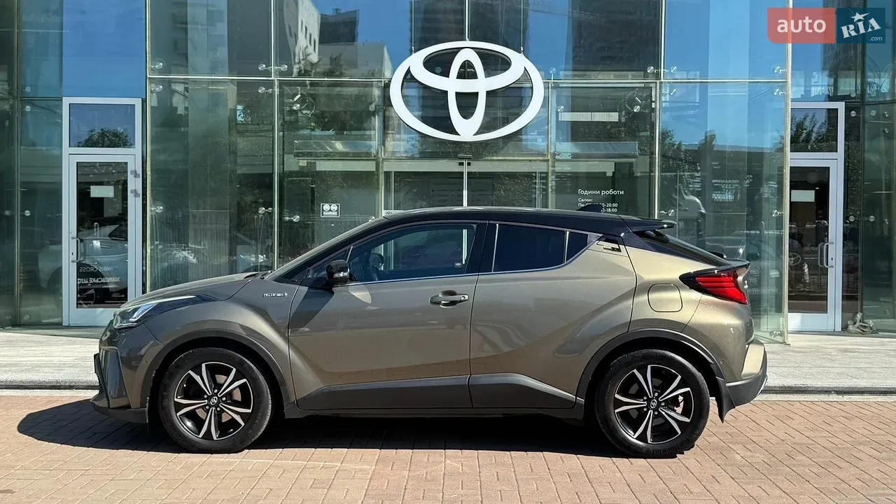 Toyota C-Hr 2021 photo 3