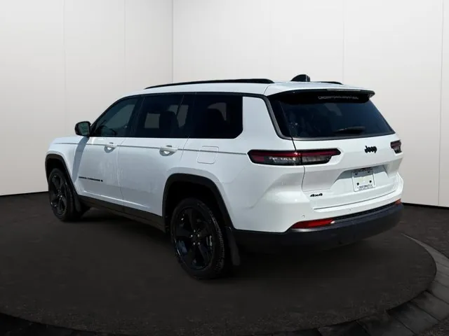 Jeep Grand Cherokee L 2026 photo 4