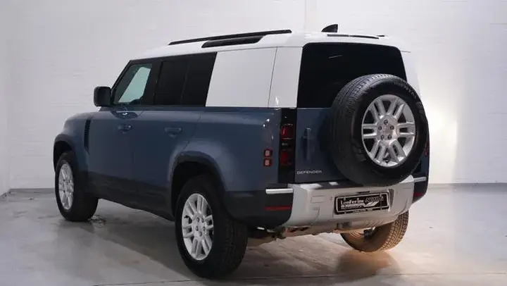 Land Rover Defender 2021 photo 3