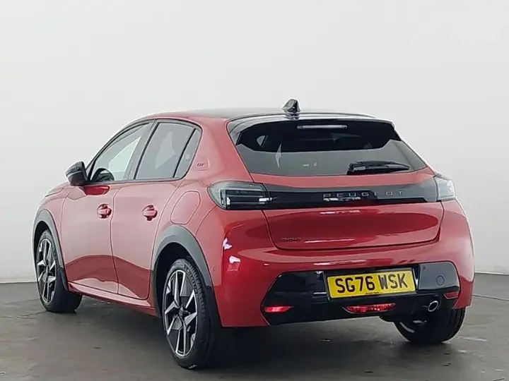 Peugeot 208 2026 photo 2