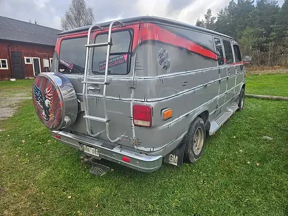 Chevrolet G20 1988 photo 4