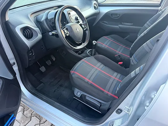 Peugeot 108 2014 photo 5