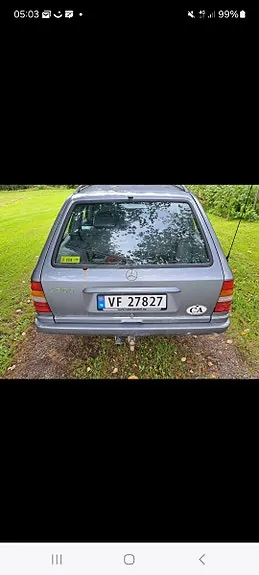 Mercedes-Benz E230 1988 photo 5