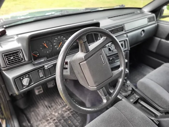 Volvo 740 1990 photo 4