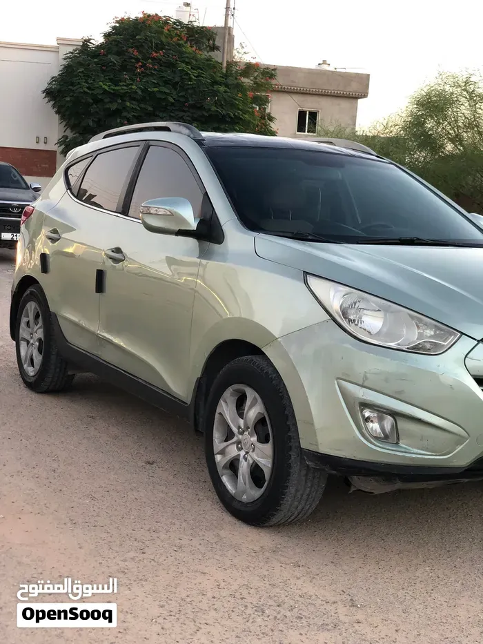 Hyundai Tucson 2012 photo 3