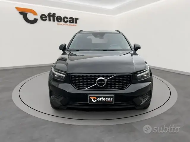 Volvo Xc40 2022 photo 2
