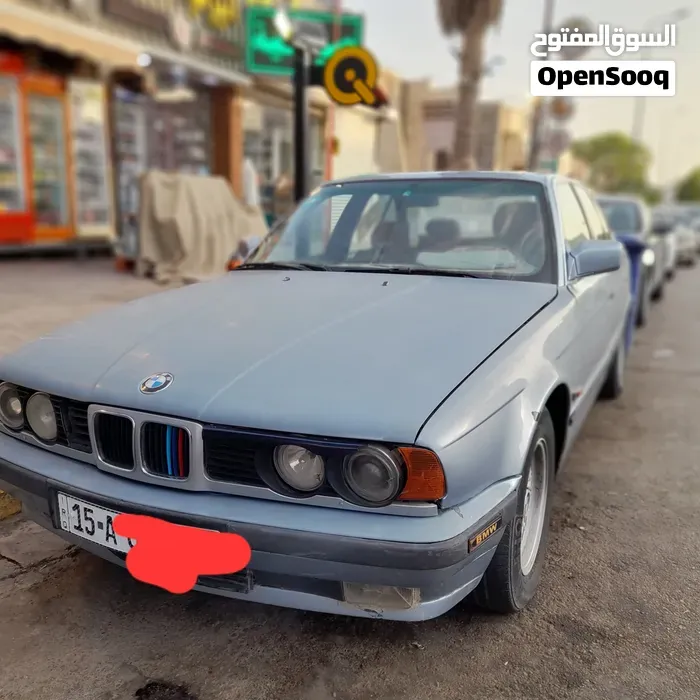 BMW 5 Series 1990 photo 4