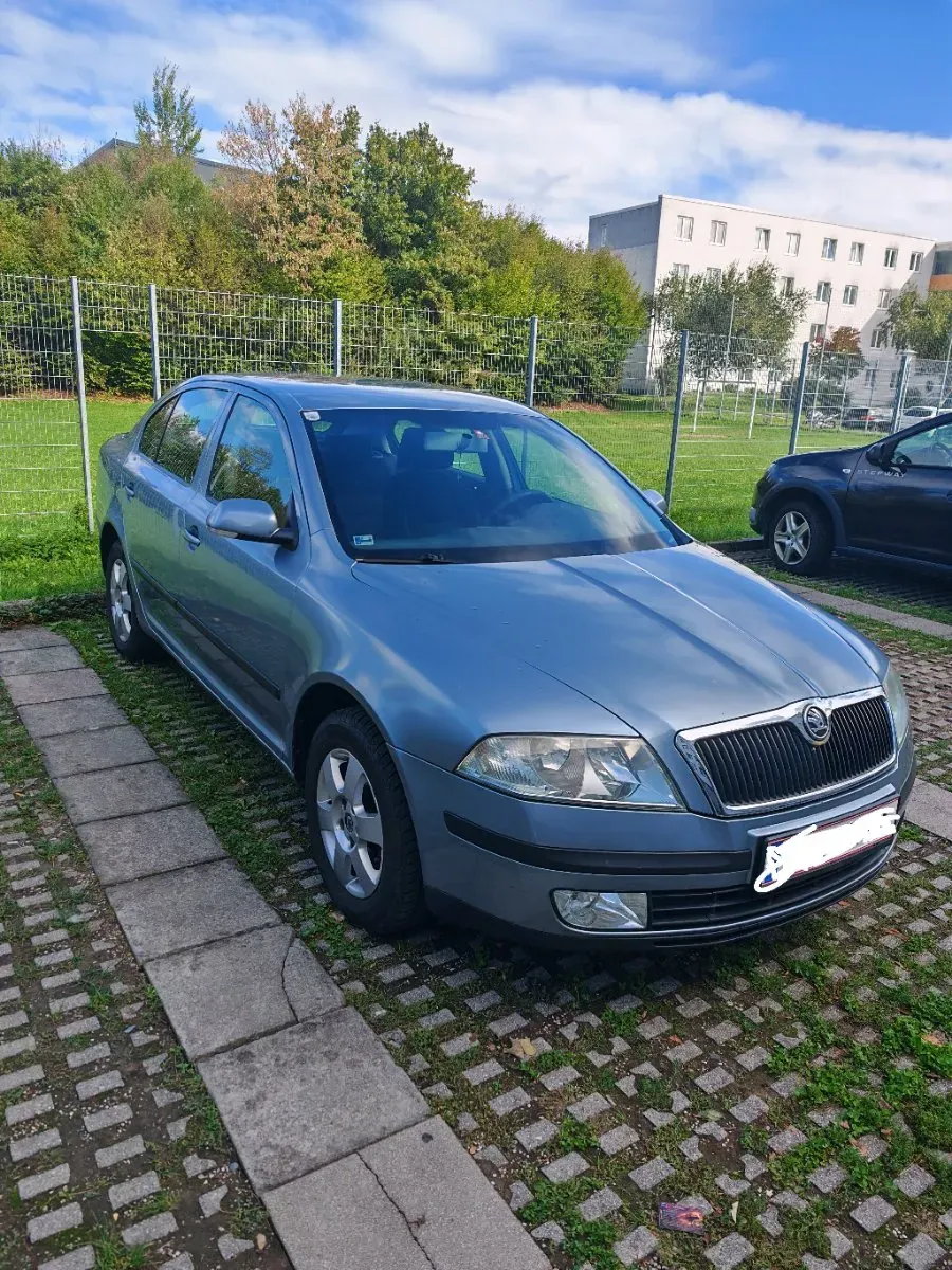 Skoda Octavia 2004 photo 3