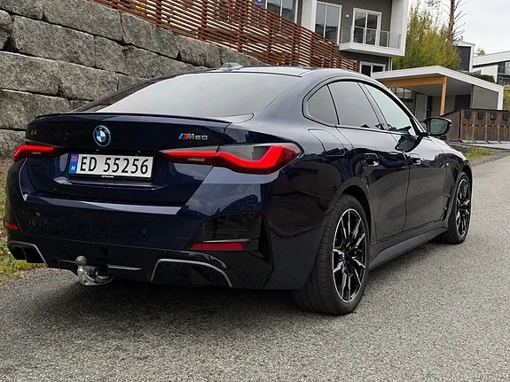 BMW I4 2022 photo 3