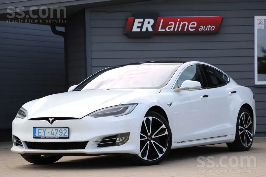 Tesla Model S 2020 photo 2