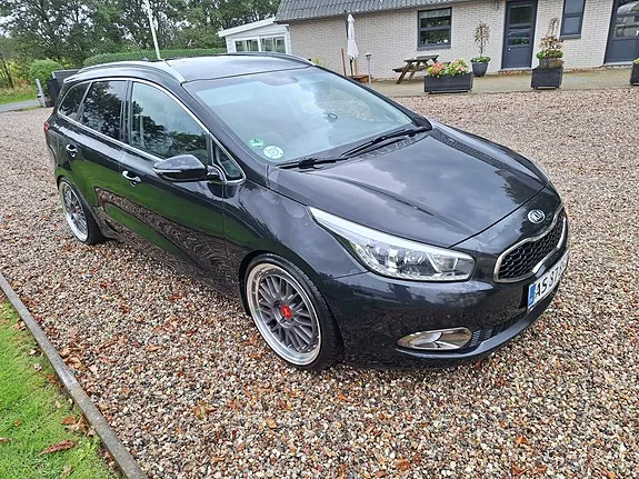 Kia Ceed 2013 photo 3