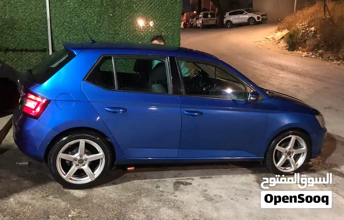 Skoda Fabia 2015 photo 4