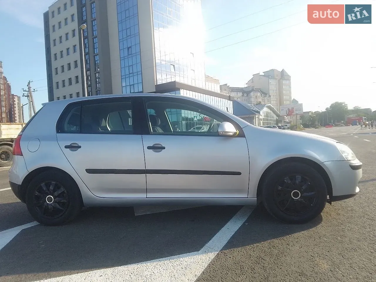 Volkswagen Golf 2005 photo 5