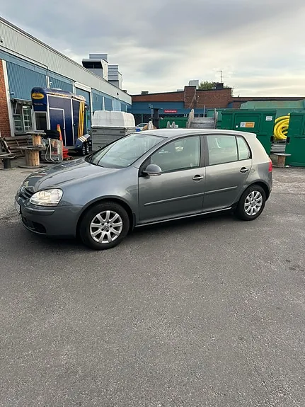 Volkswagen Golf V