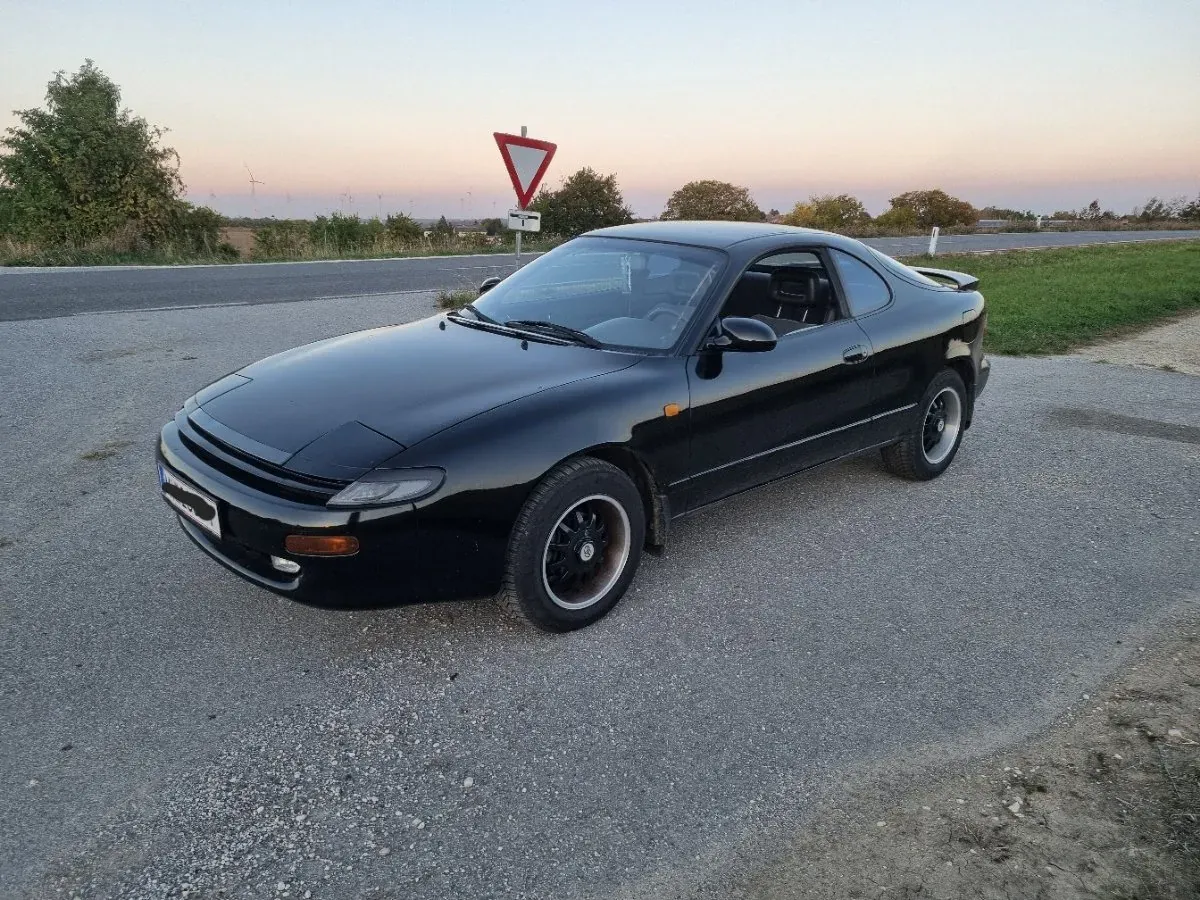 Toyota Celica 1990 photo 3