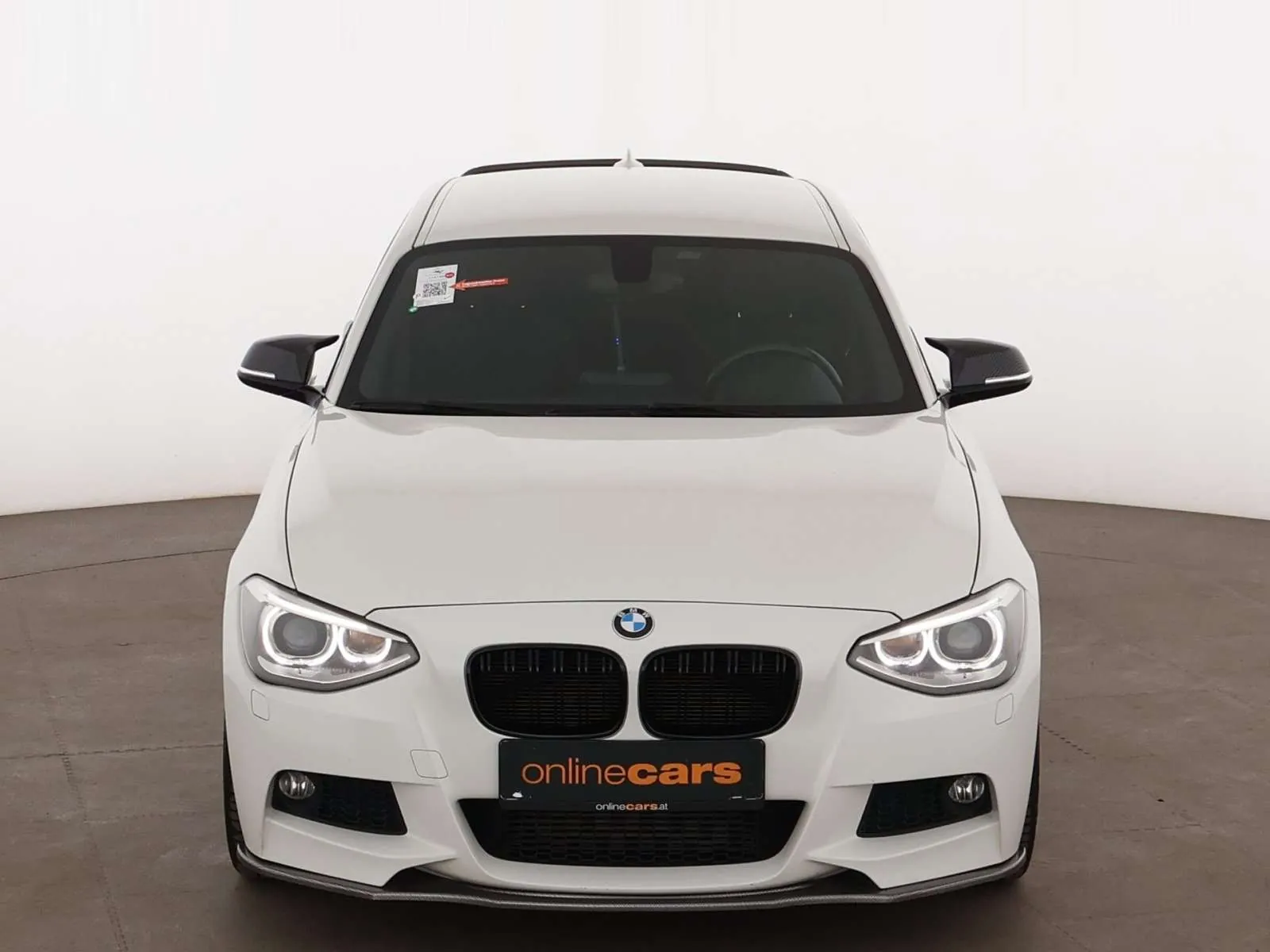 BMW 116 I Limousine 2013 photo 2