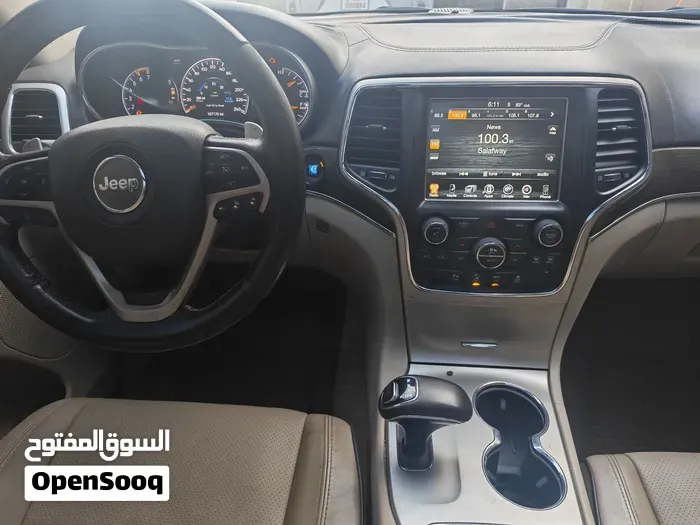 Jeep Grand Cherokee 2015 photo 4