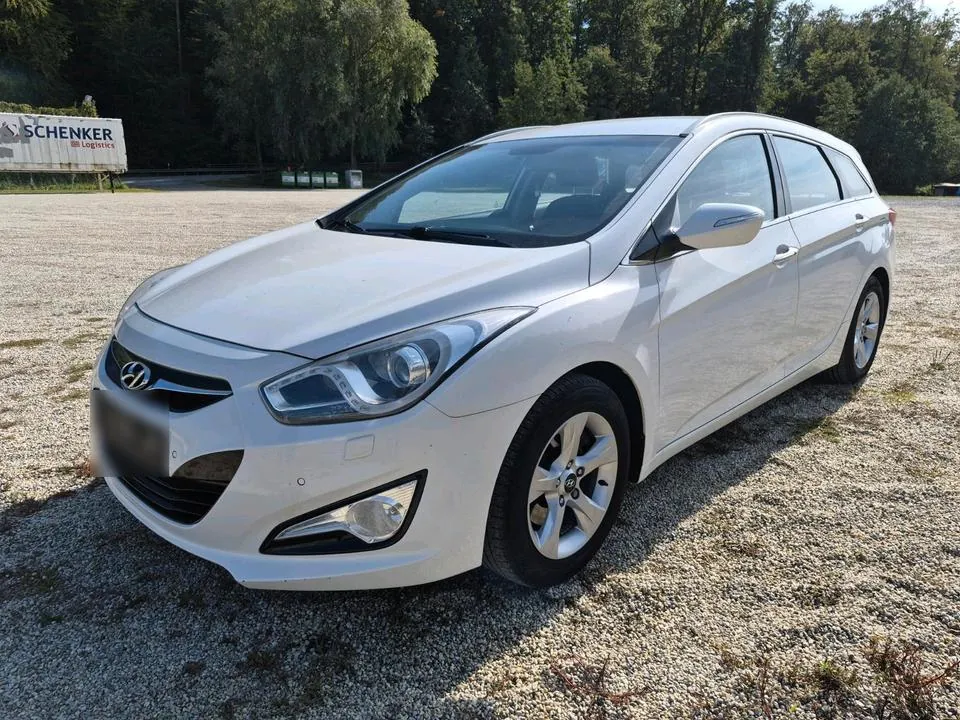 Hyundai I40