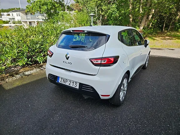 Renault Clio 2019 photo 2